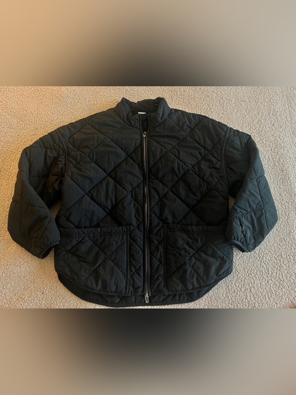 Women’s all in motion puffer jacket. Large